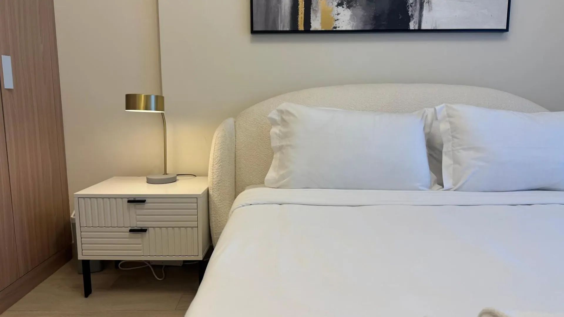 Ashri Elegant Studio Near Burj Khalifa ドバイ アラブ首長国連邦
